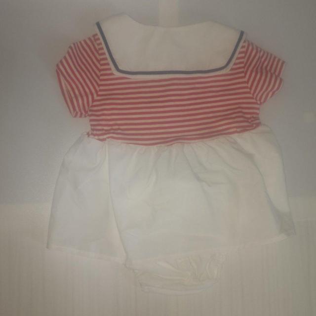 新品 セーラーカラーのインナーパンツ付きワンピース サイズ90 送料無料 < キッズ/ベビー  新品 セーラーカラーのインナーパンツ付きワンピース サイズ90 送料無料 < キッズ/ベビーの