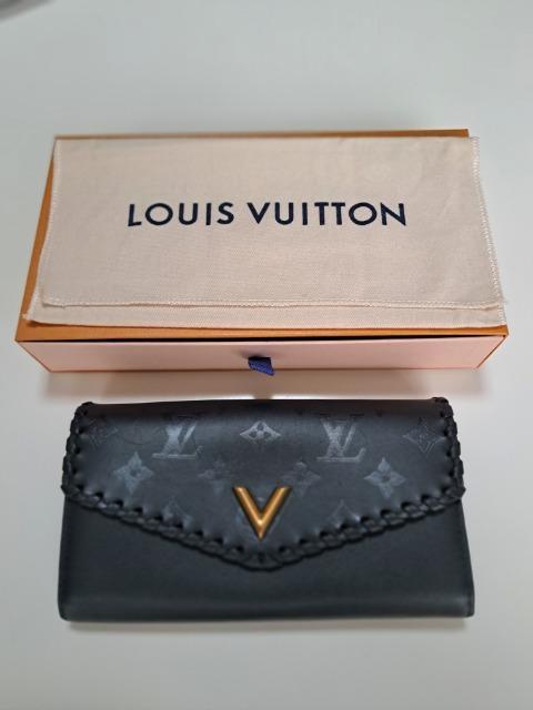 LOUIS VUITTON CBg |gtHC F[  mO z zjZbNX   uh 