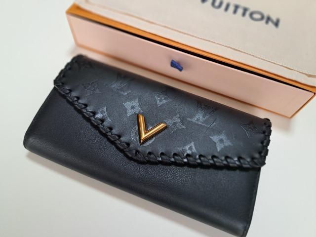 LOUIS VUITTON CBg |gtHC F[  mO z zjZbNX  uh 