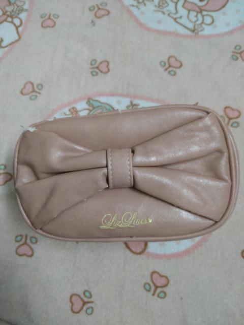 LIZ LISALeBOojeB|[`  uh 