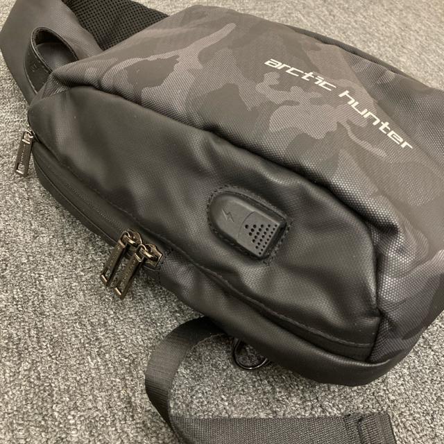 即決 arctic hunter ワンショルダーバッグ < 男性ファッション 即決 arctic hunter ワンショルダーバッグ < 男性ファッションの