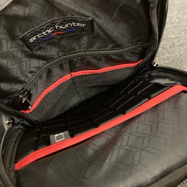 即決 arctic hunter ワンショルダーバッグ < 男性ファッション 即決 arctic hunter ワンショルダーバッグ < 男性ファッションの