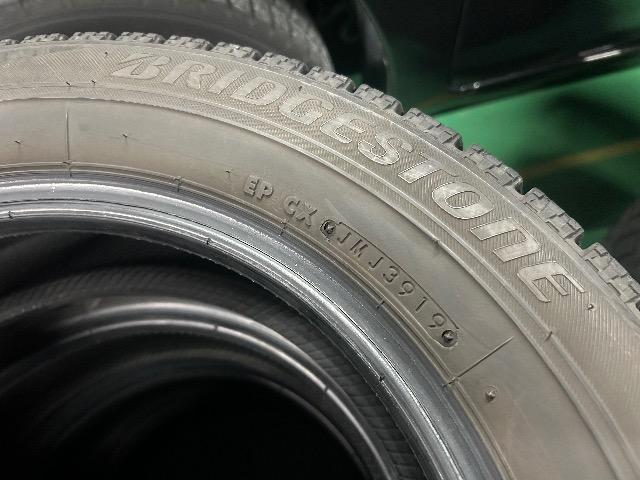 0092462)�������Í��Y�X�^�b�h���X�^�C��4�{BS�u���a�X�g���u���U�b�NVRX165/65R14�������� �� ������/�o�C�N