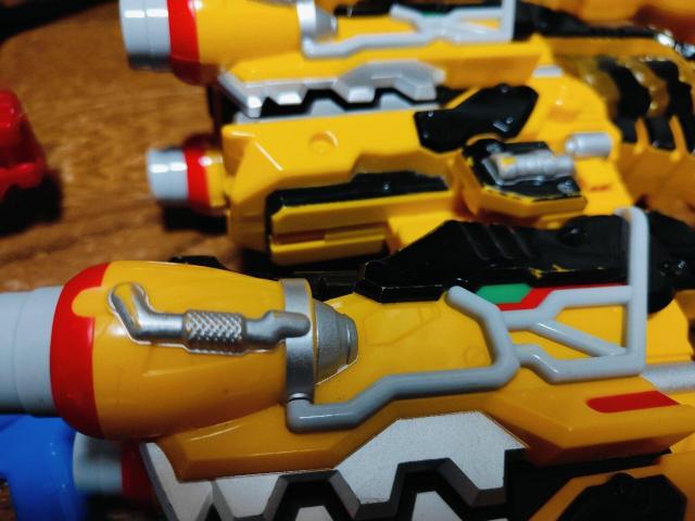 獣電戦隊 キョウリュウジャー キングオージャー ガブリボルバー 獣電池 戦隊 < おもちゃ 獣電戦隊 キョウリュウジャー キングオージャー ガブリボルバー 獣電池 戦隊 < おもちゃの