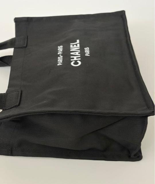 シャネルノベルティトートバック < 女性ファッション シャネルノベルティトートバック < 女性ファッションの