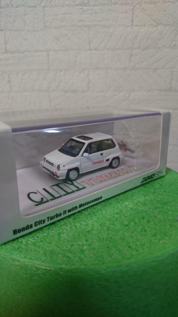 ~jJ[ VeB^[{ UgR|  zr[ 