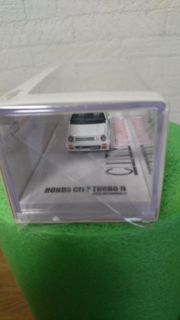 ~jJ[ VeB^[{ UgR|  zr[ 