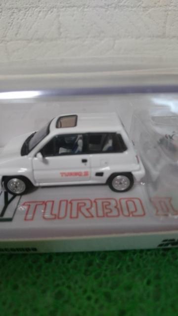 ~jJ[ VeB^[{ UgR|  zr[ 