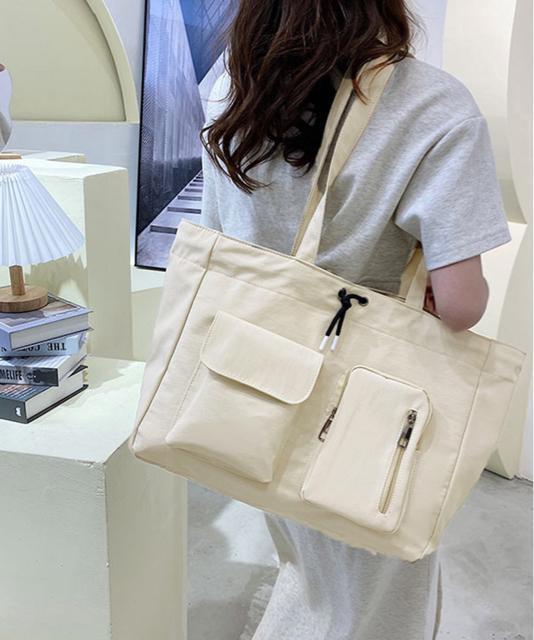 送料無料 新品 ナイロン巾着バッグ トートバッグ 大容量 < 女性ファッション  送料無料 新品 ナイロン巾着バッグ トートバッグ 大容量 < 女性ファッションの