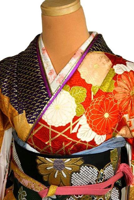 【最高峰】美品 金彩 本金箔 金駒シシュウ シシュウ 霞吉祥花文 おく田謹製 振袖 身丈167cm 裄丈66cm T3524 < 女性ファッション  【最高峰】美品 金彩 本金箔 金駒シシュウ シシュウ 霞吉祥花文 おく田謹製 振袖 身丈167cm 裄丈66cm T3524 < 女性ファッションの