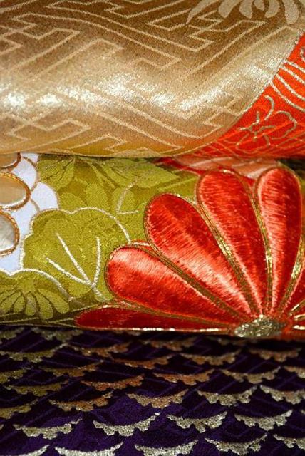 【最高峰】美品 金彩 本金箔 金駒シシュウ シシュウ 霞吉祥花文 おく田謹製 振袖 身丈167cm 裄丈66cm T3524 < 女性ファッション  【最高峰】美品 金彩 本金箔 金駒シシュウ シシュウ 霞吉祥花文 おく田謹製 振袖 身丈167cm 裄丈66cm T3524 < 女性ファッションの