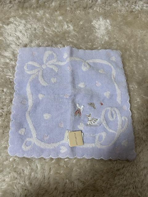 Vi^OtJILL STUARThJ^InJ`& LAURA ASHLEYGRobN