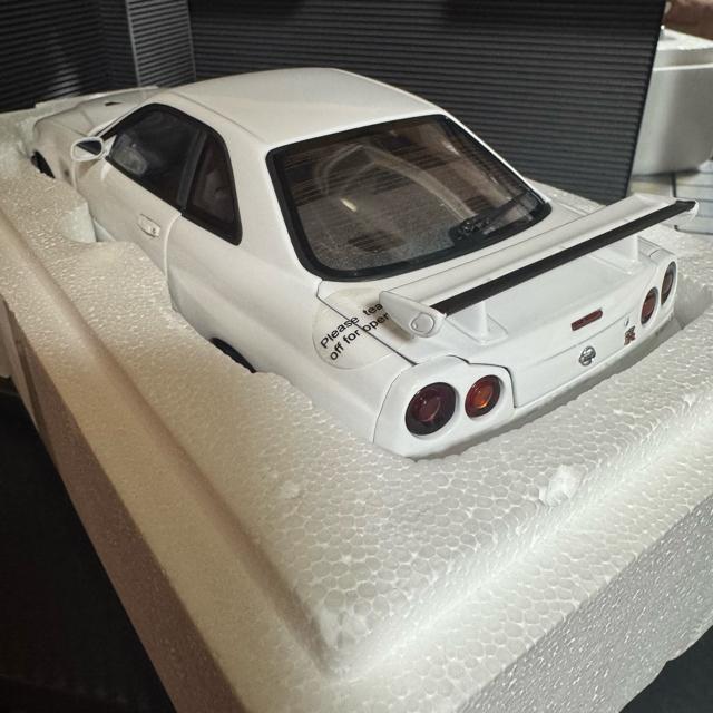 絶版未展示品オートアート1/18 スカイライン GT-R R34 VスペックII < ホビー  絶版未展示品オートアート1/18 スカイライン GT-R R34 VスペックII < ホビーの