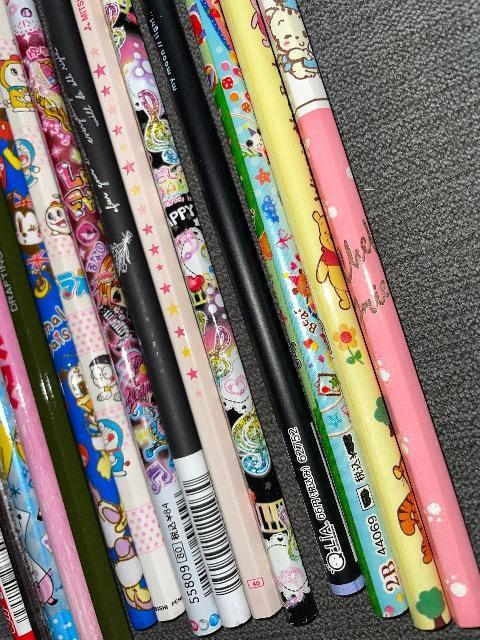 ♯新品♯いろいろえんぴつ 15本 B  赤えんぴつ1本入り  ドラえもん ミッキー プーさん < インテリア/ライフ  ♯新品♯いろいろえんぴつ 15本 B  赤えんぴつ1本入り  ドラえもん ミッキー プーさん < インテリア/ライフの