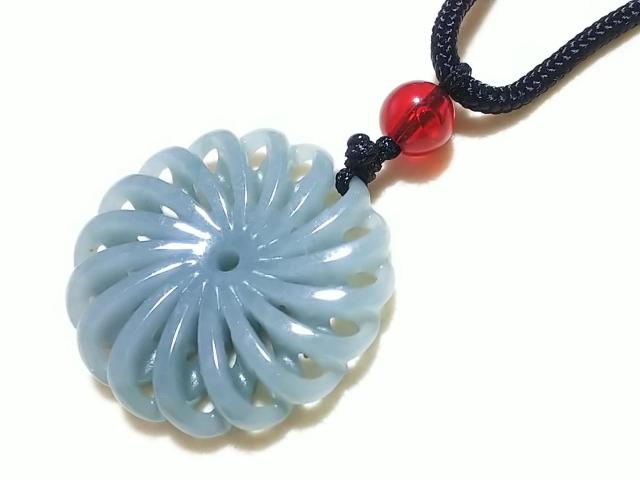 天然石★ミャンマー翡翠 フォイール(風車) ペンダント < 女性アクセサリー/時計 天然石★ミャンマー翡翠 フォイール(風車) ペンダント < 女性アクセサリー/時計の