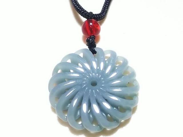 天然石★ミャンマー翡翠 フォイール(風車) ペンダント < 女性アクセサリー/時計 天然石★ミャンマー翡翠 フォイール(風車) ペンダント < 女性アクセサリー/時計の