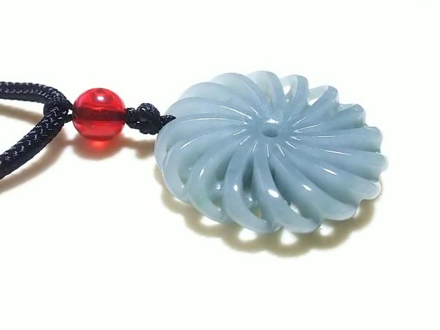 天然石★ミャンマー翡翠 フォイール(風車) ペンダント < 女性アクセサリー/時計 天然石★ミャンマー翡翠 フォイール(風車) ペンダント < 女性アクセサリー/時計の