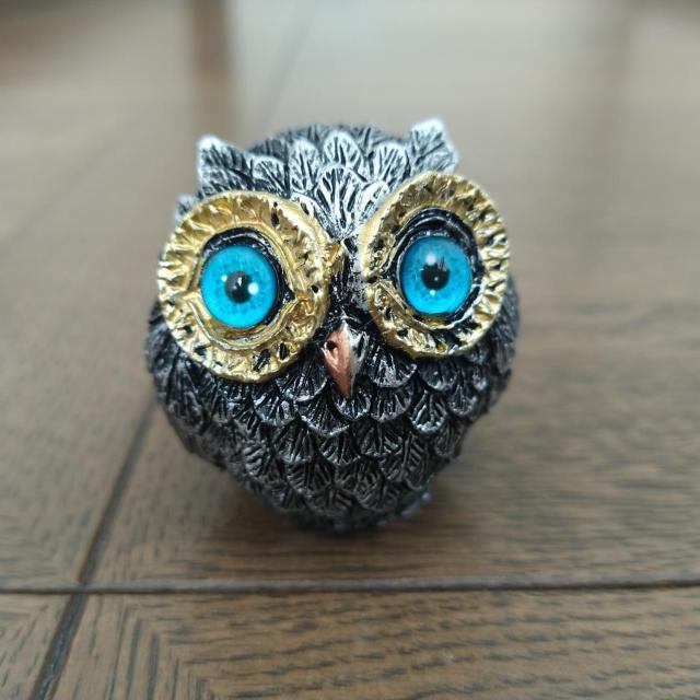 �y�u���[�A�C�z���t�N���E�̃I�u�W�F�@������  �� �C���e���A/���C�t�� 