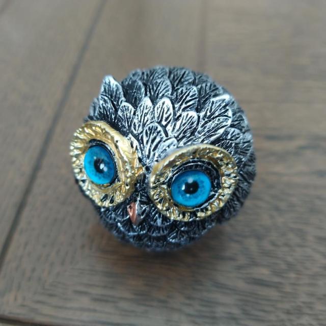 �y�u���[�A�C�z���t�N���E�̃I�u�W�F�@������ �� �C���e���A/���C�t�� 