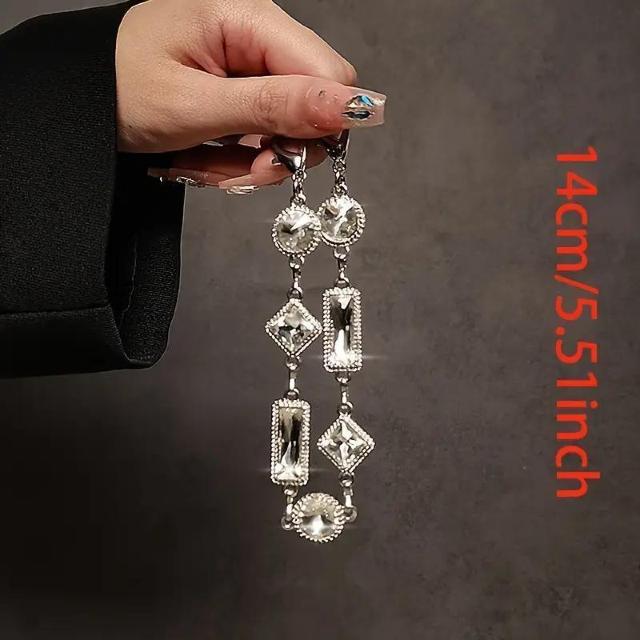 爆ヤス価格1090円★クリスタルエンベデッドメタルブレスレット エレガントな長方形ダイヤモンドストラップクリップと透明留め具付き < 家電/AV 爆ヤス価格1090円★クリスタルエンベデッドメタルブレスレット エレガントな長方形ダイヤモンドストラップクリップと透明留め具付き < 家電/AVの