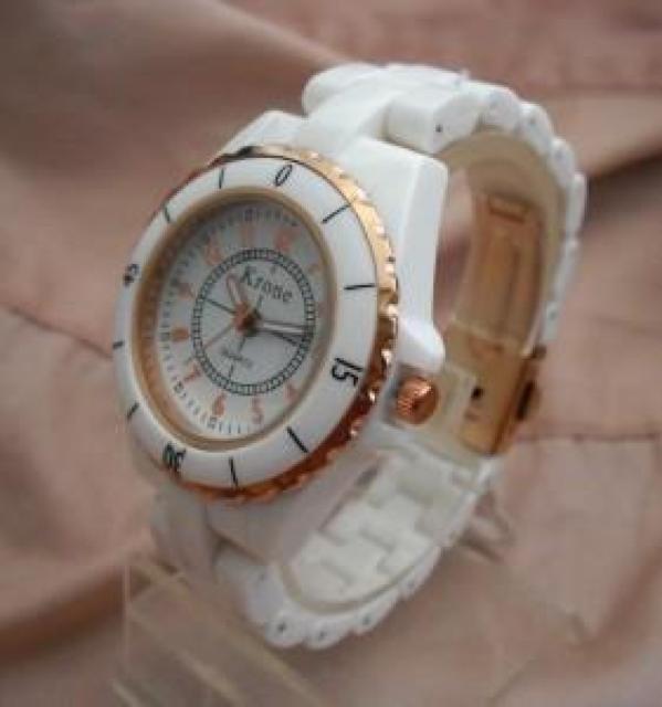 �z���C�g�v���x���g�E�H�b�`PG�[���f�B�[�X�r���v  �� �����A�N�Z�T���[/���v�� 