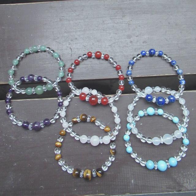 アメジストx水晶ブレスレット < 女性アクセサリー/時計 アメジストx水晶ブレスレット < 女性アクセサリー/時計の