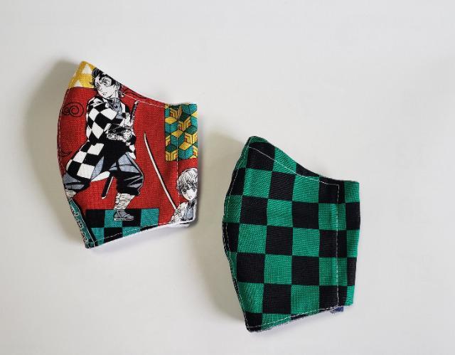 S4N◆ 【超レア柄】【ラスト】柔らかい 接触冷感立体マスク 2枚 善逸 炭治郎(*^^*) < 女性ファッション  S4N◆ 【超レア柄】【ラスト】柔らかい 接触冷感立体マスク 2枚 善逸 炭治郎(*^^*) < 女性ファッションの