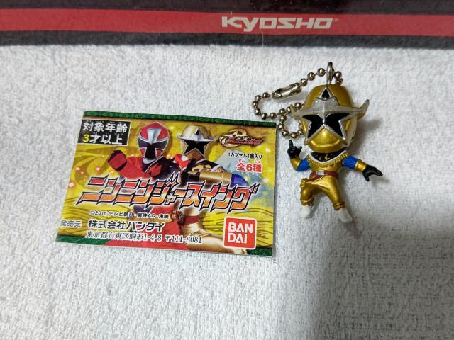 ニンニンジャースイング '15 スターニンジャ 金 キンジタキガワ 未使用 ニンニンジャー < ホビー ニンニンジャースイング '15 スターニンジャ 金 キンジタキガワ 未使用 ニンニンジャー < ホビーの