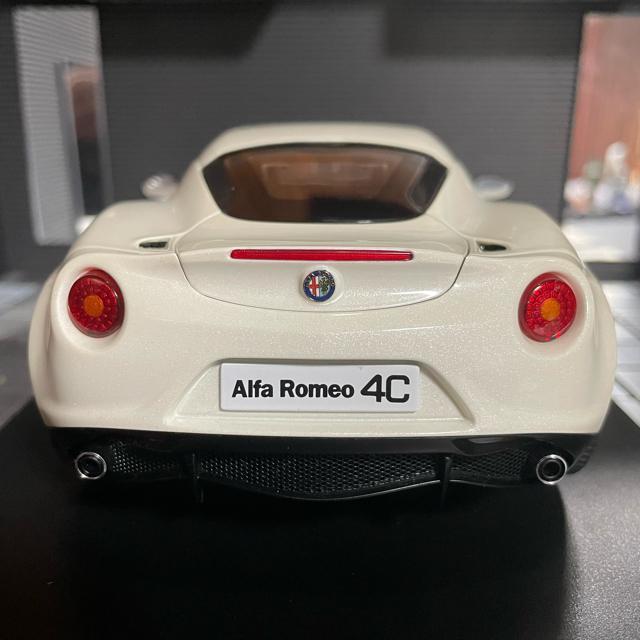 未展示品 オートアート 1/18 アルファロメオ 4C < ホビー  未展示品 オートアート 1/18 アルファロメオ 4C < ホビーの