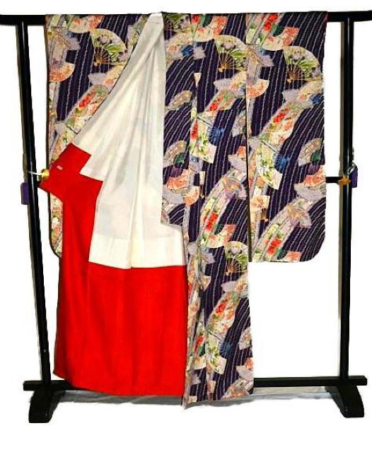 【最高峰】美品 創業460年【千總】金彩 扇面花文 振袖 身丈160cm 裄丈63cm T3525 < 女性ファッション  【最高峰】美品 創業460年【千總】金彩 扇面花文 振袖 身丈160cm 裄丈63cm T3525 < 女性ファッションの