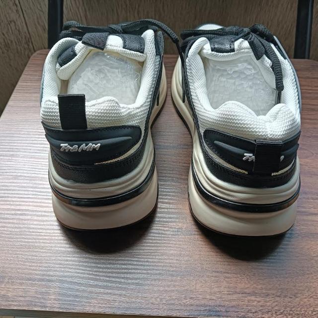 新品 22.5cm レディース スニーカー ブラック シューズ 靴 身長アップ < 女性ファッション  新品 22.5cm レディース スニーカー ブラック シューズ 靴 身長アップ < 女性ファッションの