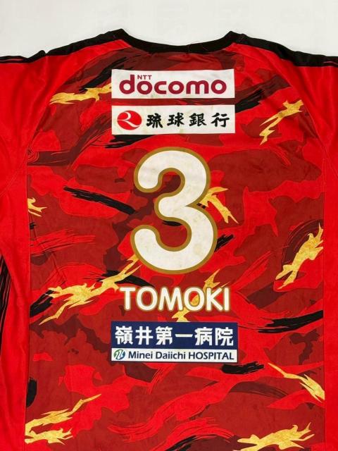 No.3 中川 智規選手着用 ユニフォーム 赤(直筆サイン入り) < レジャー/スポーツ No.3 中川 智規選手着用 ユニフォーム 赤(直筆サイン入り) < レジャー/スポーツの