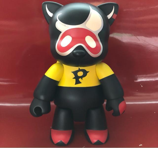 《toy2r × MAD BARBARIANS》フィギュア デザイナーズトイ 豚 QEE kidrobot アーティストトイ < ホビー  《toy2r × MAD BARBARIANS》フィギュア デザイナーズトイ 豚 QEE kidrobot アーティストトイ < ホビーの