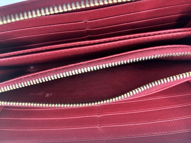 PRADA �����z �� ���K�i �� �u�����h�� 