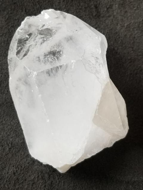 水晶原石93g < インテリア/ライフ  水晶原石93g  < インテリア/ライフの