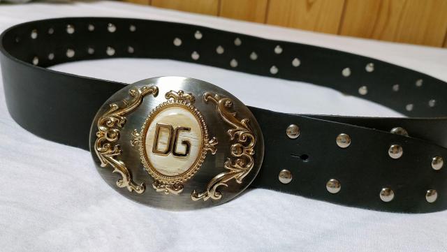 正規新古 限定 ドルチェ&ガッバーナ DGロゴ天然石ストーン装飾バックル スタッズレザーベルト 黒 95 ハイエンドラグジュアリー < ブランド  正規新古 限定 ドルチェ&ガッバーナ DGロゴ天然石ストーン装飾バックル スタッズレザーベルト 黒 95 ハイエンドラグジュアリー < ブランドの