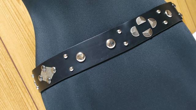 正規新古 限定 ドルチェ&ガッバーナ DGロゴ天然石ストーン装飾バックル スタッズレザーベルト 黒 95 ハイエンドラグジュアリー < ブランド  正規新古 限定 ドルチェ&ガッバーナ DGロゴ天然石ストーン装飾バックル スタッズレザーベルト 黒 95 ハイエンドラグジュアリー < ブランドの