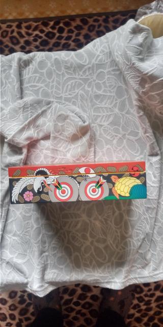 縁起がいい宝くじ入れの箱と縁起がいいミニ風呂敷のセット < インテリア/ライフ 縁起がいい宝くじ入れの箱と縁起がいいミニ風呂敷のセット < インテリア/ライフの