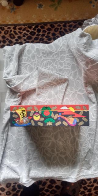 縁起がいい宝くじ入れの箱と縁起がいいミニ風呂敷のセット < インテリア/ライフ 縁起がいい宝くじ入れの箱と縁起がいいミニ風呂敷のセット < インテリア/ライフの