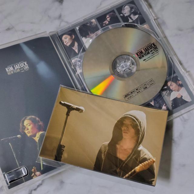MdIypՁzDVDuLEWFENNEW YEAR with LIVE DVD  ^gObY 