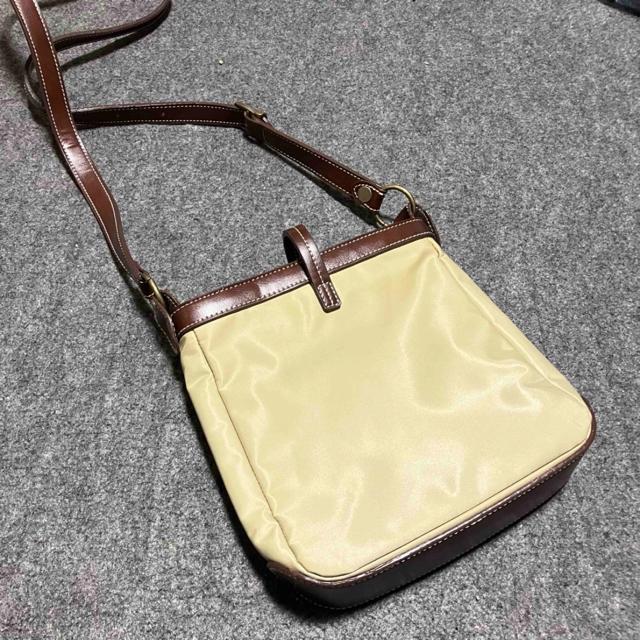 �yDMLY / �f�B�[�G���G�����C�z �V�����_�[�o�b�O�@�x�[�W���n �� �����t�@�b�V������ 