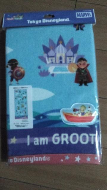 ���]�[�g�C�b�c�A�X���[�����[���hwith�O���[�g�t�F�C�X�^�I��  �� �C���e���A/���C�t�� 