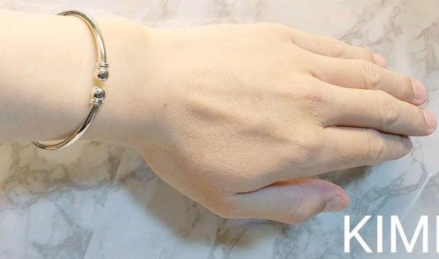 高品質なシルバー 925 バングル 内周約19cm 男女兼用 < 女性アクセサリー/時計  高品質なシルバー 925 バングル 内周約19cm 男女兼用 < 女性アクセサリー/時計の