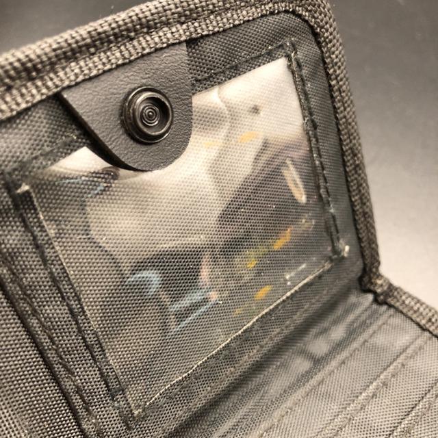 即決 Haglofs 二つ折り財布 < 男性ファッション  即決 Haglofs 二つ折り財布 < 男性ファッションの