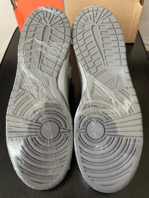 新品 Nike Dunk High Neutral Grey/White ナイキ ダンクハイ グレー/ホワイト 30cm < 男性ファッション  新品 Nike Dunk High Neutral Grey/White ナイキ ダンクハイ グレー/ホワイト 30cm < 男性ファッションの