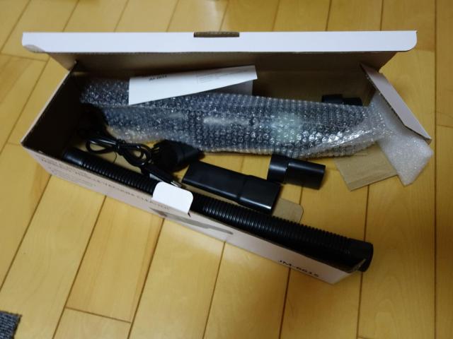 *スマホも持ち上げる★ 送料無料 10000Pa コードレス掃除機 静音 車内 < 家電/AV  *スマホも持ち上げる★ 送料無料 10000Pa コードレス掃除機 静音 車内 < 家電/AVの