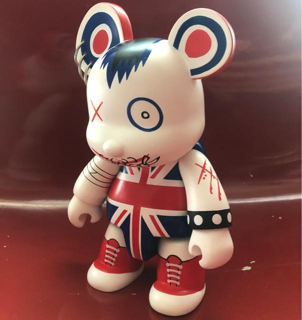 《toy2r × ユナイテッドアローズ》フィギュア デザイナーズトイ QEE kidrobot ヴィンテージトイ アーティストトイ < ホビー  《toy2r × ユナイテッドアローズ》フィギュア デザイナーズトイ QEE kidrobot ヴィンテージトイ アーティストトイ  < ホビーの