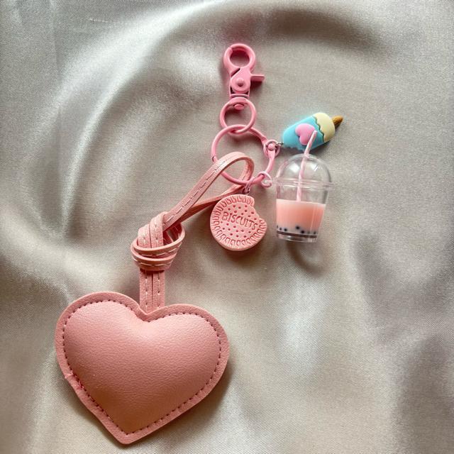 じゃらじゃらキーホルダー バッグチャーム キーリング ハート ピンク < 女性ファッション じゃらじゃらキーホルダー バッグチャーム キーリング ハート ピンク < 女性ファッションの