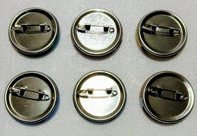 �S�ł̐n 22�� ������ �ʃo�b�W�Z�b�g & �S�E�����ʕ񍐏��@�P�s�{�Ȃ� �� �A�j��/�R�~�b�N/�L�����N�^�[�� 