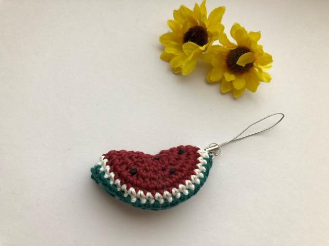 ハンドメイド  ストラップ バッグチャーム 真っ赤なスイカ♪ < 女性ファッション  ハンドメイド  ストラップ バッグチャーム 真っ赤なスイカ♪ < 女性ファッションの